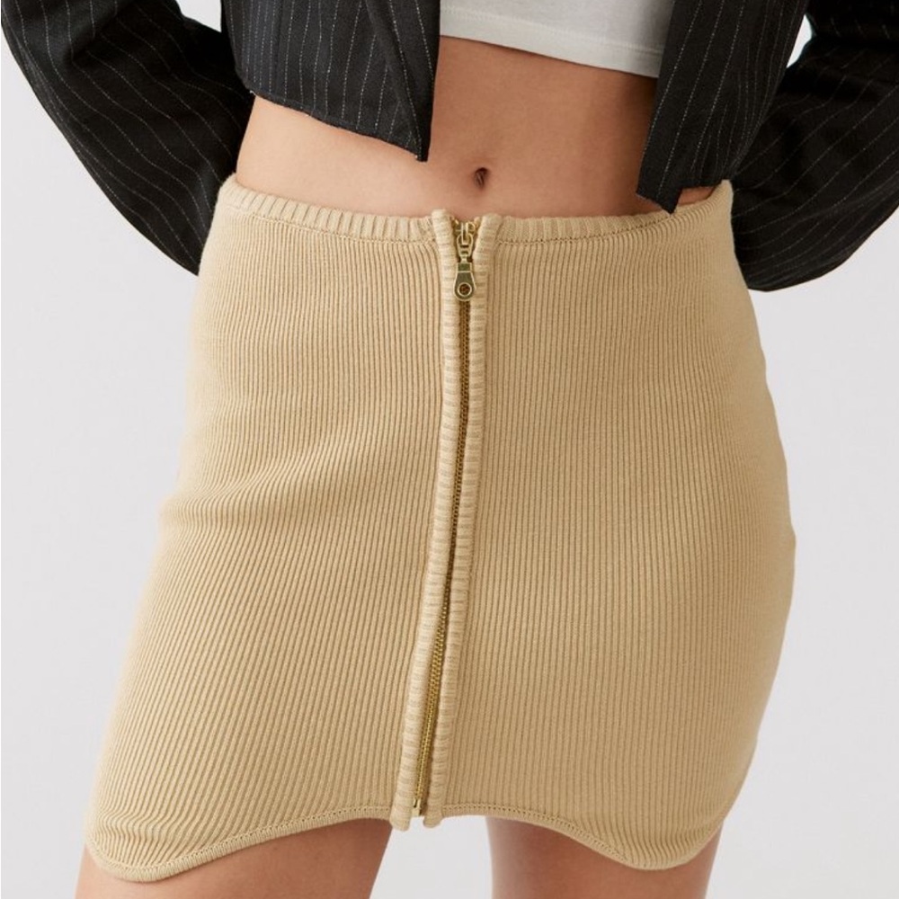 UO Iman Ribbed Zip-Front Mini Skirt
